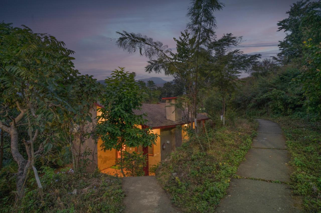 Lahermitage Resort Lansdowne Kültér fotó